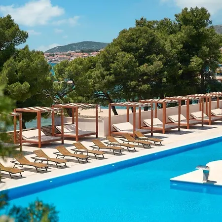 Imperial Hotel 3*