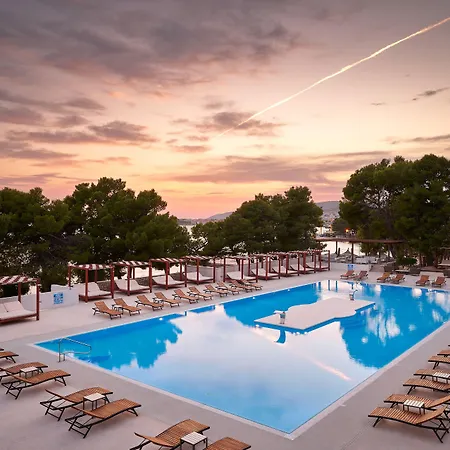 Imperial Hotel 3*